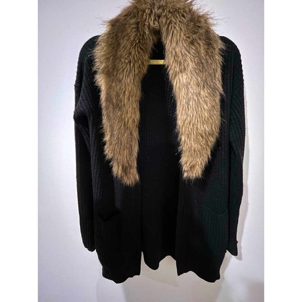 Cardigan with Removable Faux Fur Collar